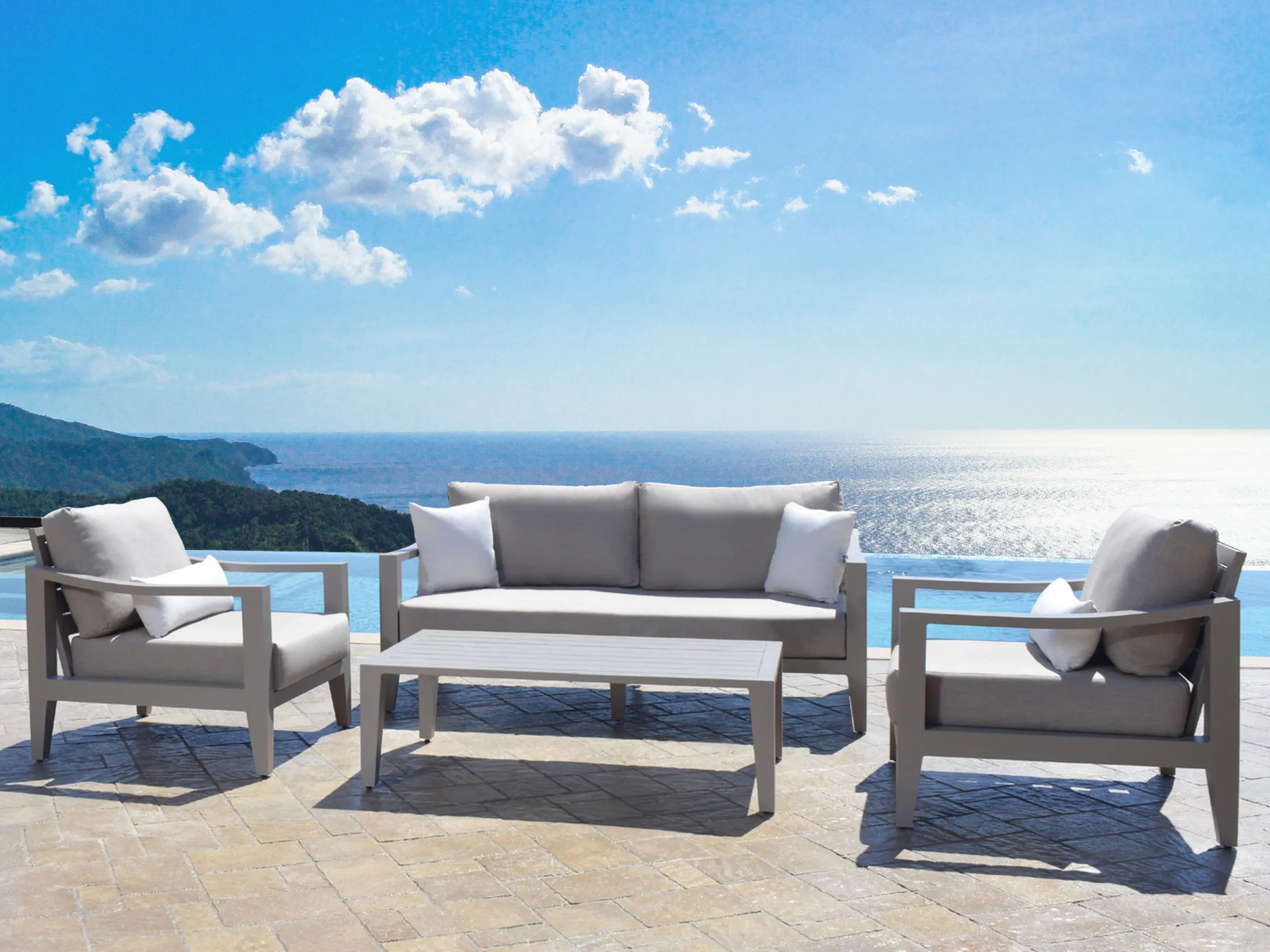 Hyland Hills 4-pc Outdoor Seating Set