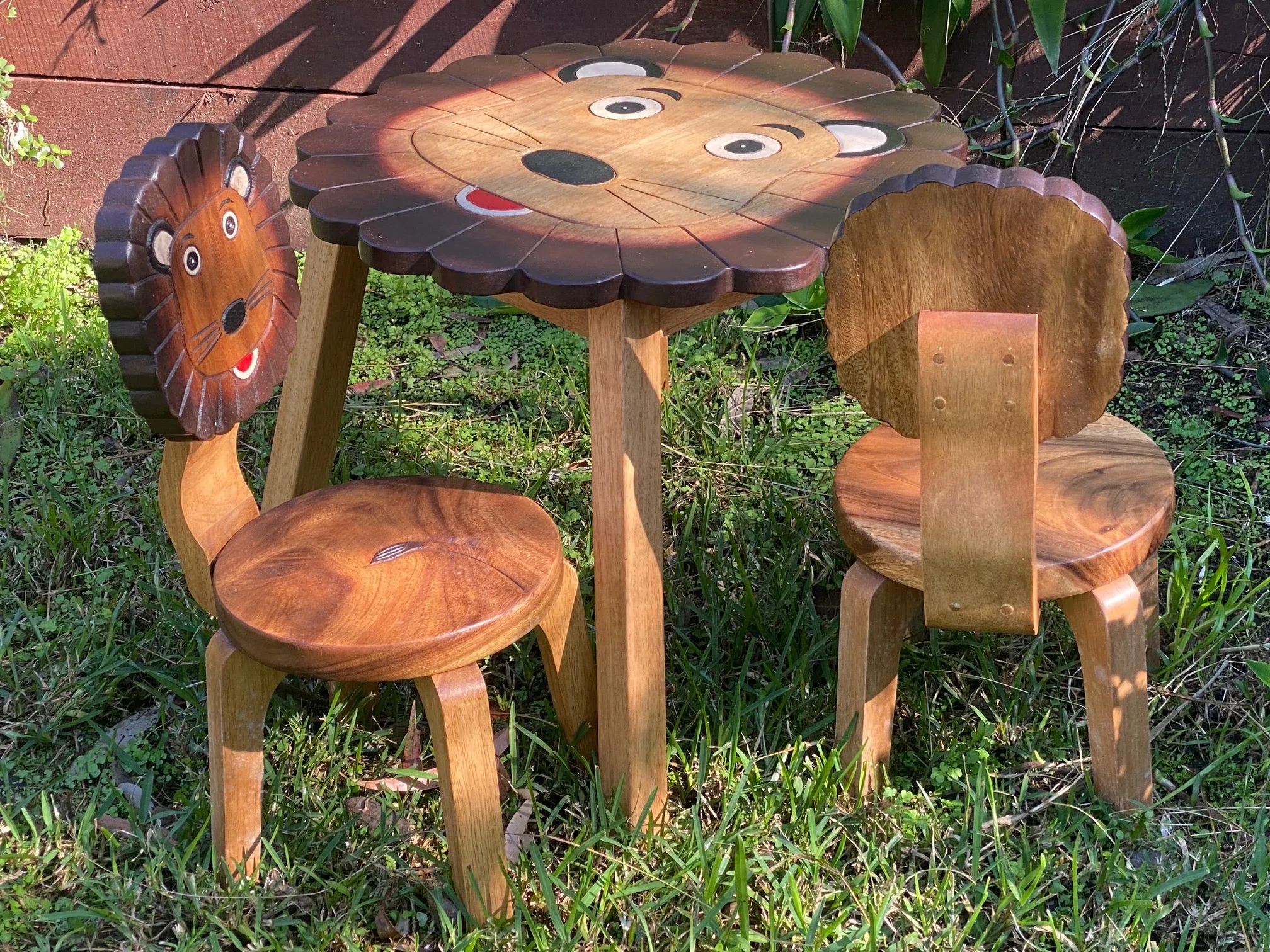 Kids Wooden Table   2 Chairs Set Lion Design Carved Timber Children Furniture