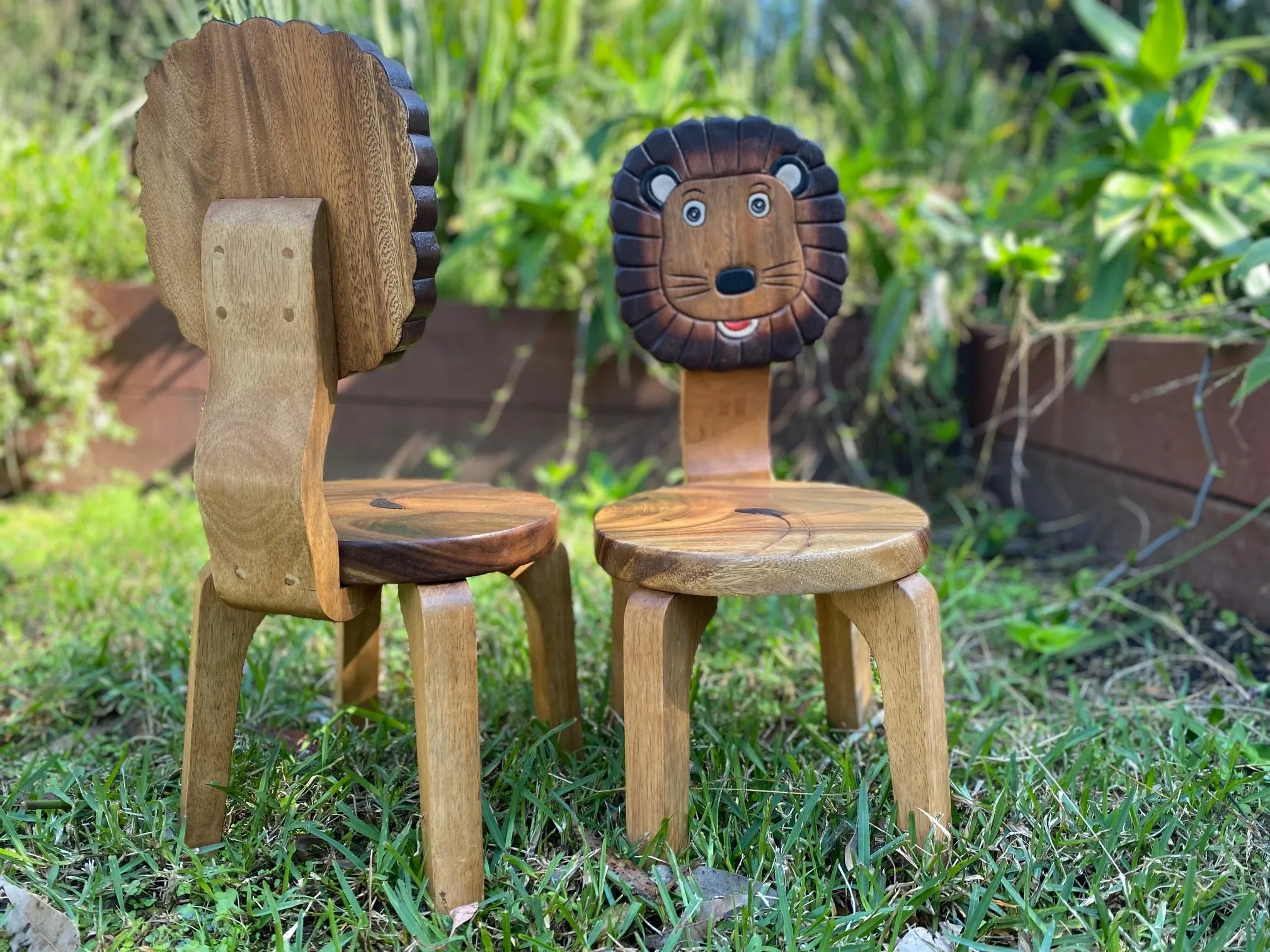 Kids Wooden Table   2 Chairs Set Lion Design Carved Timber Children Furniture