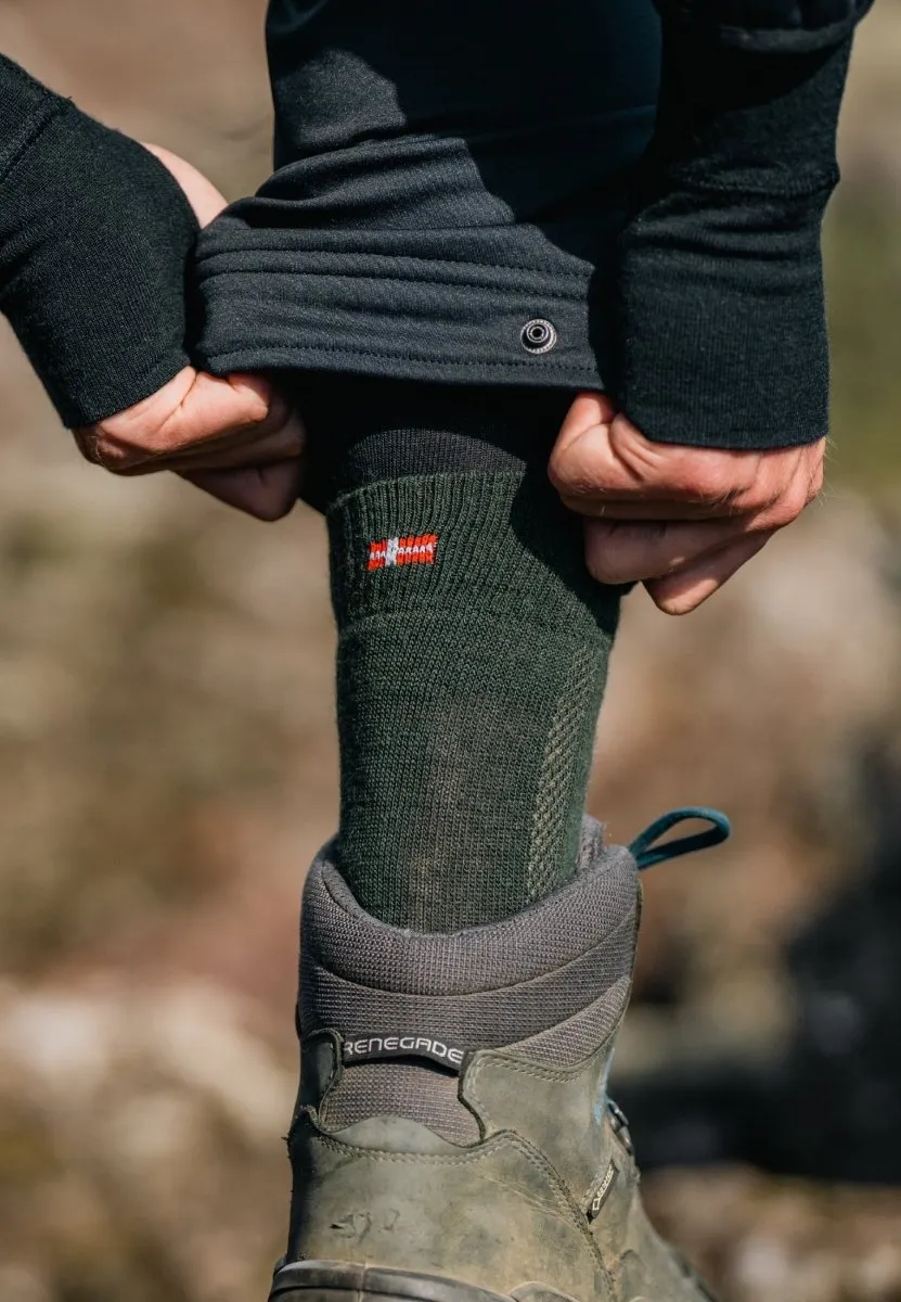 MERINO WOOL HIKING SOCKS