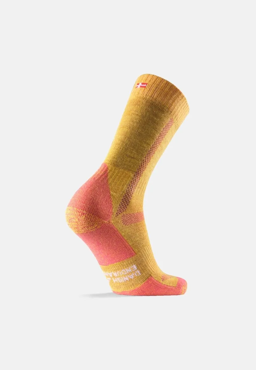 MERINO WOOL HIKING SOCKS