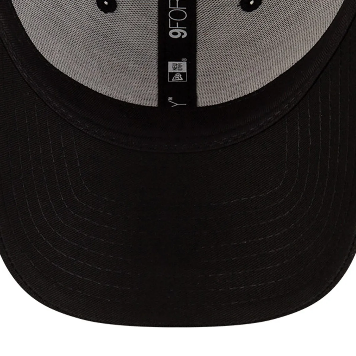   Off-White   AC Milan 9FORTY Cap 'Black'