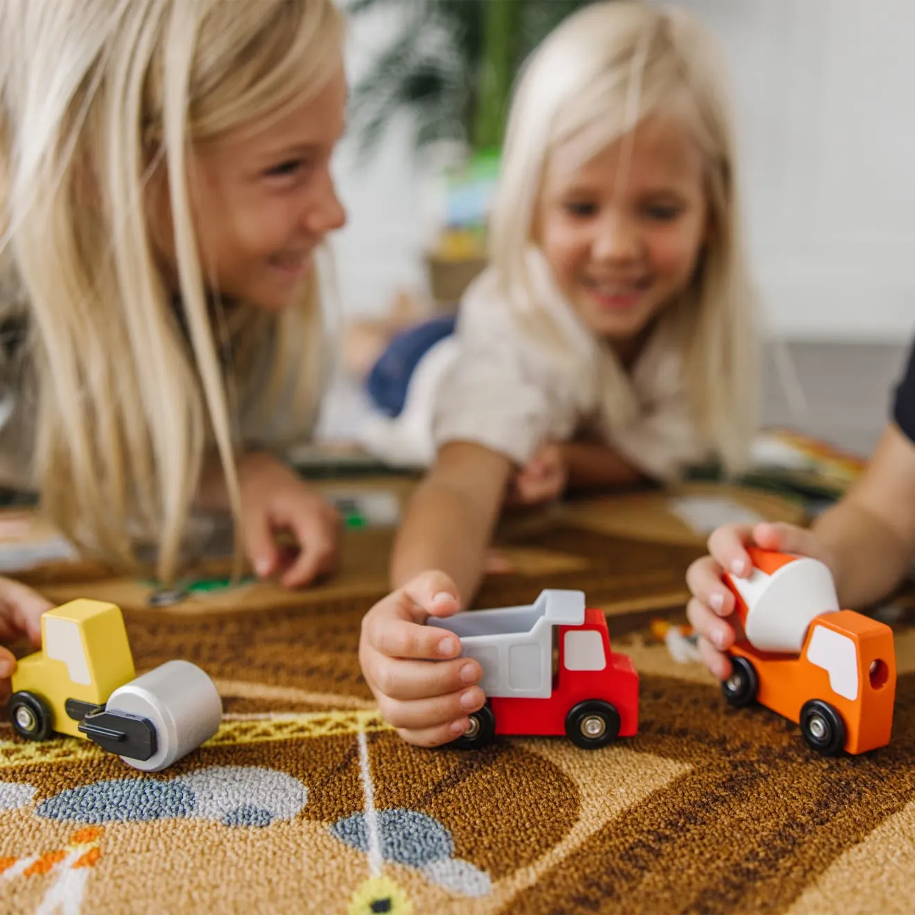 Round the Construction Zone Work Site Rug & Vehicle Set